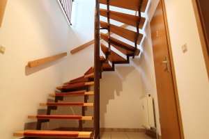 *RESERVIERT* 4 Zimmer Wohnung mit Balkon über 2 Etagen