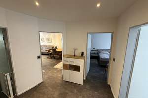 3 Zimmer Erdgeschosswohnung mit Terrasse in Augsburg-Göggingen – Erzgebirgsstraße 9, 86199 Göggingen-Nordost, Augsburg – Vorschaubild 5