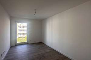 NEUBAU - Wohnen auf hohem Niveau: 4 Zimmer mit Balkon & EBK – Ludenberger Straße 21, 40629 Ludenberg, Düsseldorf – Vorschaubild 9