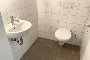 Wohnen auf 2 Ebenen° 5 Zimmer-Maisonette + Balkon, modernes Bad mit Wanne und Dusche, Gäste-WC – 33604 Mitte, Bielefeld – Vorschaubild 14