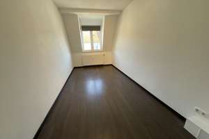 Gut geschnittene 2-Zimmer-Dachgeschosswohnung – Dallingerstraße 32, 90459 Galgenhof, Nürnberg – Vorschaubild 5