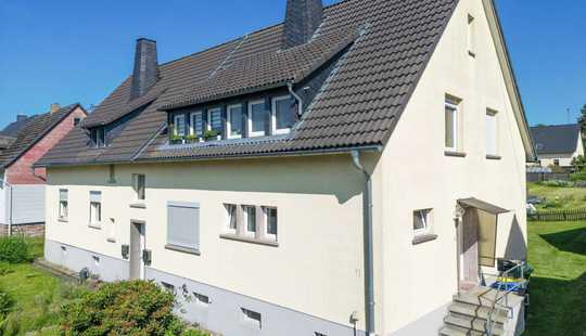 Bild von INVESTITIONSCHANCE MIT WEITBLICK – ZWEI GEPFLEGTE MEHRFAMILIENHÄUSER IN RUHIGER WOHNLAGE