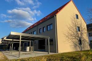Erstbezug Modernes und großzügiges Reihenmittelhaus am Ortsrand von Offenstetten – Hofmark 54 d, 93326 Abensberg – Vorschaubild 1