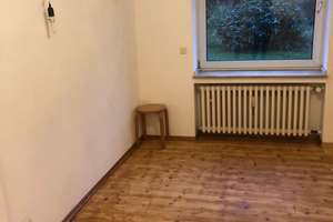  2-Raum-Souterrain-Wohnung mit Terrasse und EBK in Düsseldorf nähe Uni zum 1.08.2026 – Himmelgeister Str 64, 40225 Bilk, Düsseldorf – Vorschaubild 7