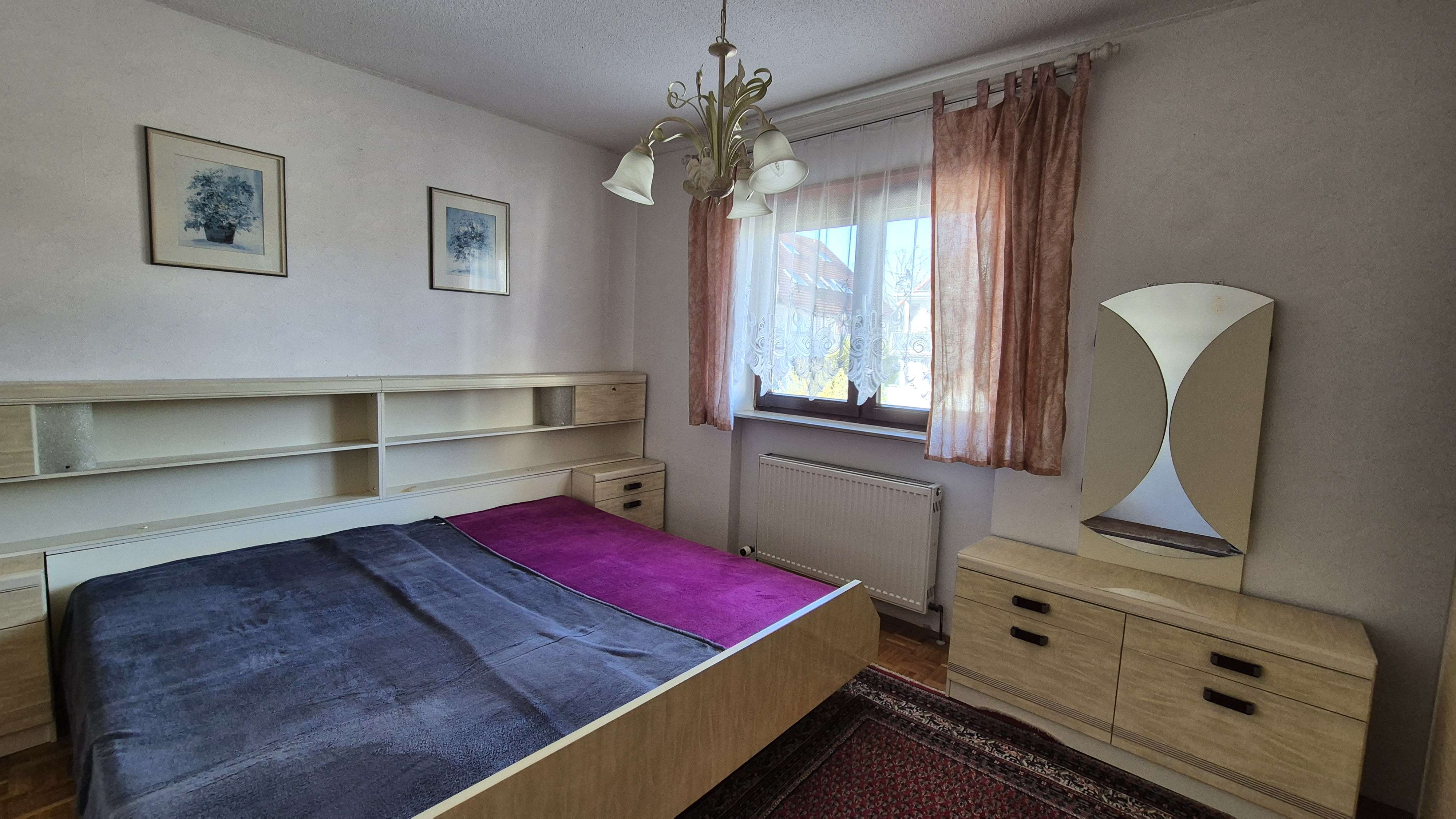 Immobilie in Lingenfeld - Sehr gepflegte 3-Zimmer-Wohnung mit Garage in ruhiger Wohnlage - Bild 4