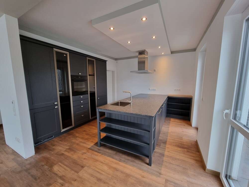 Immobilie in Lembruch - Wohnen, da wo andere Urlaub machen! KfW 55 Effizienzhaus - Penthouse-Eigentumswohnung mit großer Dac - Bild 0