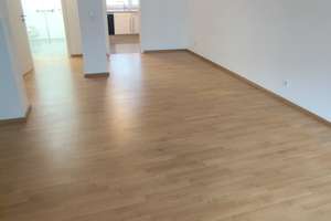 Schöne 2-Zimmer Wohnung ab 01.10.2026 ~ mit Terasse + Tiefgaragenstellplatz – 93047 Westenviertel, Regensburg – Vorschaubild 3