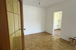 Helle 3-Zimmer Wohnung mit Balkon im 1. OG in München-Solln – Emil-Dittler-Straße xx, 81479 Solln, München – Vorschaubild 3