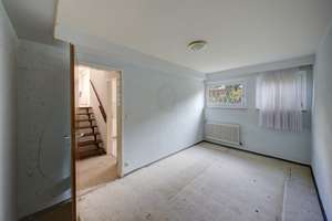 Wohnen auf mehreren Ebenen – Ihr Bungalow im Split-Level-Design – Die vollständige Adresse der Immobilie erhältst du vom Anbieter., 90449 Röthenbach Ost, Nürnberg – Vorschaubild 16