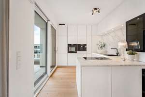 Exklusives Penthouse mit über den Dächern von Wiesbaden – Die vollständige Adresse der Immobilie erhältst du vom Anbieter., 65189 Südost, Wiesbaden – Vorschaubild 6