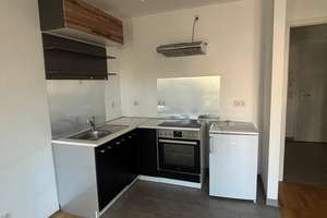 Helle 2-Zimmer-Wohnung mit Wintergarten – Die vollständige Adresse der Immobilie erhältst du vom Anbieter., 55122 Hartenberg-Münchfeld, Mainz – Vorschaubild 3