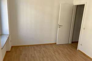 **helle 3 Zimmer mit EBK & Balkon** – Tschaikowskistraße 64, 9130 Sonnenberg, Chemnitz – Vorschaubild 6