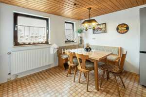 Gepflegtes Bauernhaus mit Charme & Potenzial: 2200 m² Grundstück, Scheune & Wohnmöglichkeiten – Die vollständige Adresse der Immobilie erhältst du vom Anbieter., 79879 Wutach – Vorschaubild 24