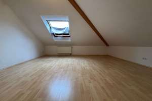 KL - Nähe Friedhof, DHH mit 5 ZKB, Garten, Garage, 2 Bäder, EBK, Gäste WC – Die vollständige Adresse der Immobilie erhältst du vom Anbieter., 67657 Grübentälchen/Volkspark, Kaiserslautern – Vorschaubild 10