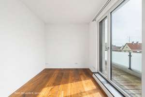 AIGNER - Sonnenuntergänge inklusive - hochwertiges Penthouse mit direktem Liftzugang! – Die vollständige Adresse der Immobilie erhältst du vom Anbieter., 81825 Waldtrudering, München – Vorschaubild 4