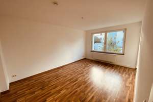 Helle  1-Zimmer-Wohnung in Hannover-Misburg mit Balkon