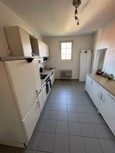 Weg vom Standard- Hin zur Individualität, Große 5 Zimmer im 1.OG mit EBK in 75365 Calw, WM ca.1.300€
