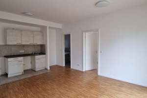 2Raum Neubau Traum in ruhiger grüner Oase mit Aussicht, EBK, Parkett, Walk-In Shower, etc. – Die vollständige Adresse der Immobilie erhältst du vom Anbieter., 12049 Neukölln (Ortsteil), Berlin – Vorschaubild 4