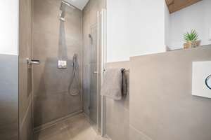Repräsentatives und energieeffizientes Einfamilienhaus in ruhiger Feldrandlage – Die vollständige Adresse der Immobilie erhältst du vom Anbieter., 24235 Laboe – Vorschaubild 9
