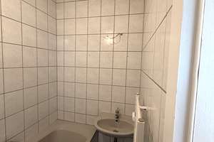 Frisch renovierte 3-Zimmer-Wohnung in zentraler Lage von Kray! – Soester Str. 6, 45307 Kray, Essen – Vorschaubild 3