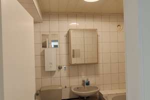 Einzugsbereit: Schöne 2,5-Zimmer-Wohnung im 1. OG mit Balkon – Am Eckbusch 44, 42113 Uellendahl-Katernberg, Wuppertal – Vorschaubild 8
