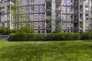 Property thumbnail 1