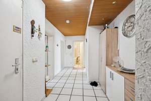 Vermietete 5-Zimmer-Wohnung mit Balkon, Garage & neuer Heizung – solide Kapitalanlage in MG-Rheydt – Die vollständige Adresse der Immobilie erhältst du vom Anbieter., 41239 Schmölderpark, Mönchengladbach – Vorschaubild 4