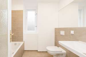 City-Highlight am Ku’damm: 2-Zimmer-Wohnung – provisionsfrei & komplett renoviert! – Die vollständige Adresse der Immobilie erhältst du vom Anbieter., 10709 Wilmersdorf, Berlin – Vorschaubild 5