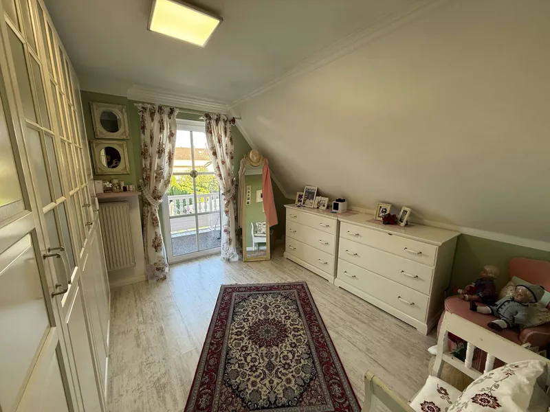 Ankleide mit Loggia
