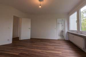 Privat an privat! Ohne Makler! Gehobene 3-Zimmer Wohnung im 4. OG mit Balkon in Berlin-Zehlendorf – Die vollständige Adresse der Immobilie erhältst du vom Anbieter., 14167 Zehlendorf, Berlin – Vorschaubild 13