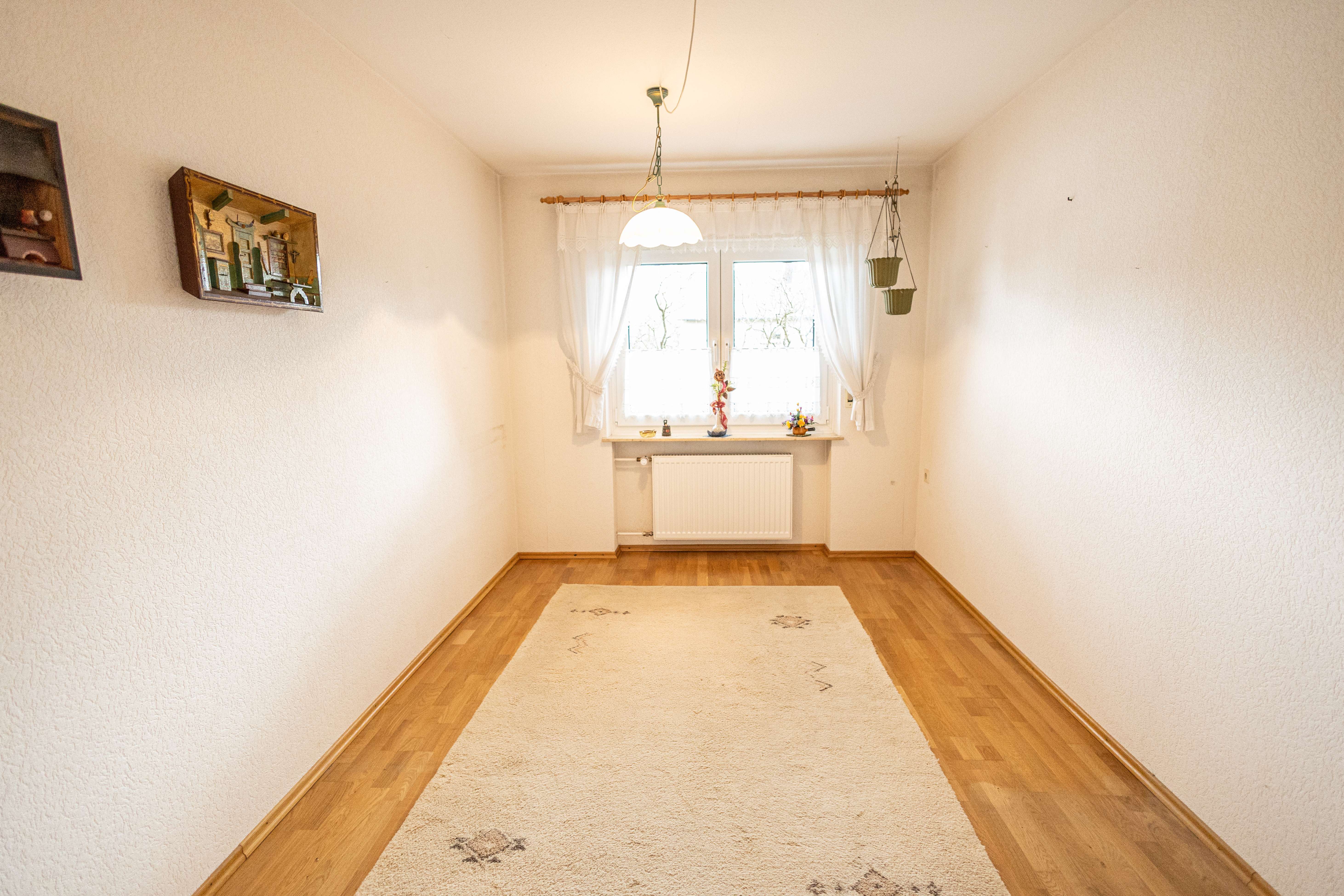 Immobilie in Veitsbronn - Zweifamilienhaus I Großer Garten I Herausragende Lage - Bild 7