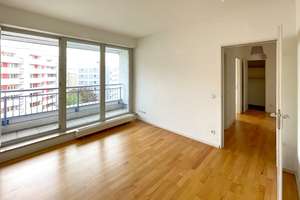für 2 Jahre ab Oktober: zentrale 2 Zimmer, Balkon im 6. OG, möbliert möglich – Seydelstraße 7, 10117 Mitte (Ortsteil), Berlin – Vorschaubild 10
