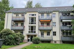 *** Tolle 3-Zimmer Wohnung mit Balkon  in schöner Wohnlage DG re.*** – Galileistraße 32, 9117 Chemnitz – Vorschaubild 1
