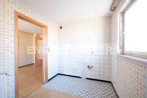solides Zweifamilienhaus  mit Potential – Schweinfurt (Kreis) – Vorschaubild 4