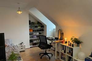 Helle Dachgeschosswohnung in Kassel-Mitte – ideal für 2er-WG  – 34117 Mitte, Kassel – Vorschaubild 3