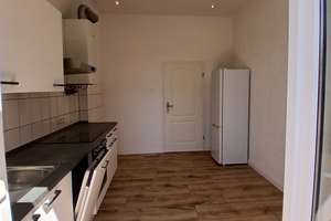 Top Lage, top Wohnung: 3 Zimmer, Große Wohnküche, neues Bad, EBK,große Terrasse, Garten – Badenstrasse 20, 41061 Eicken, Mönchengladbach – Vorschaubild 5