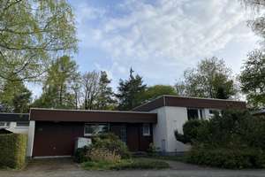 Wunderschöner Bungalow, in ruhiger Lage mit Fernwärme und magischem Garten in Parknähe! – Die vollständige Adresse der Immobilie erhältst du vom Anbieter., 81735 Gartenstadt Trudering, München – Vorschaubild 16