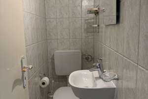 Westend! Bezugsfrei - 3-Zimmer-Wohnung mit Balkon - Fahrstuhl - oberste Etage! – Die vollständige Adresse der Immobilie erhältst du vom Anbieter., 14055 Westend, Berlin – Vorschaubild 14