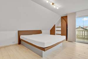 Luxuriöse Architektenvilla! 1.417 m² Grundstück in ruhiger Traumlage mit modernster Technik und ELW – Die vollständige Adresse der Immobilie erhältst du vom Anbieter., 95339 Wirsberg – Vorschaubild 25