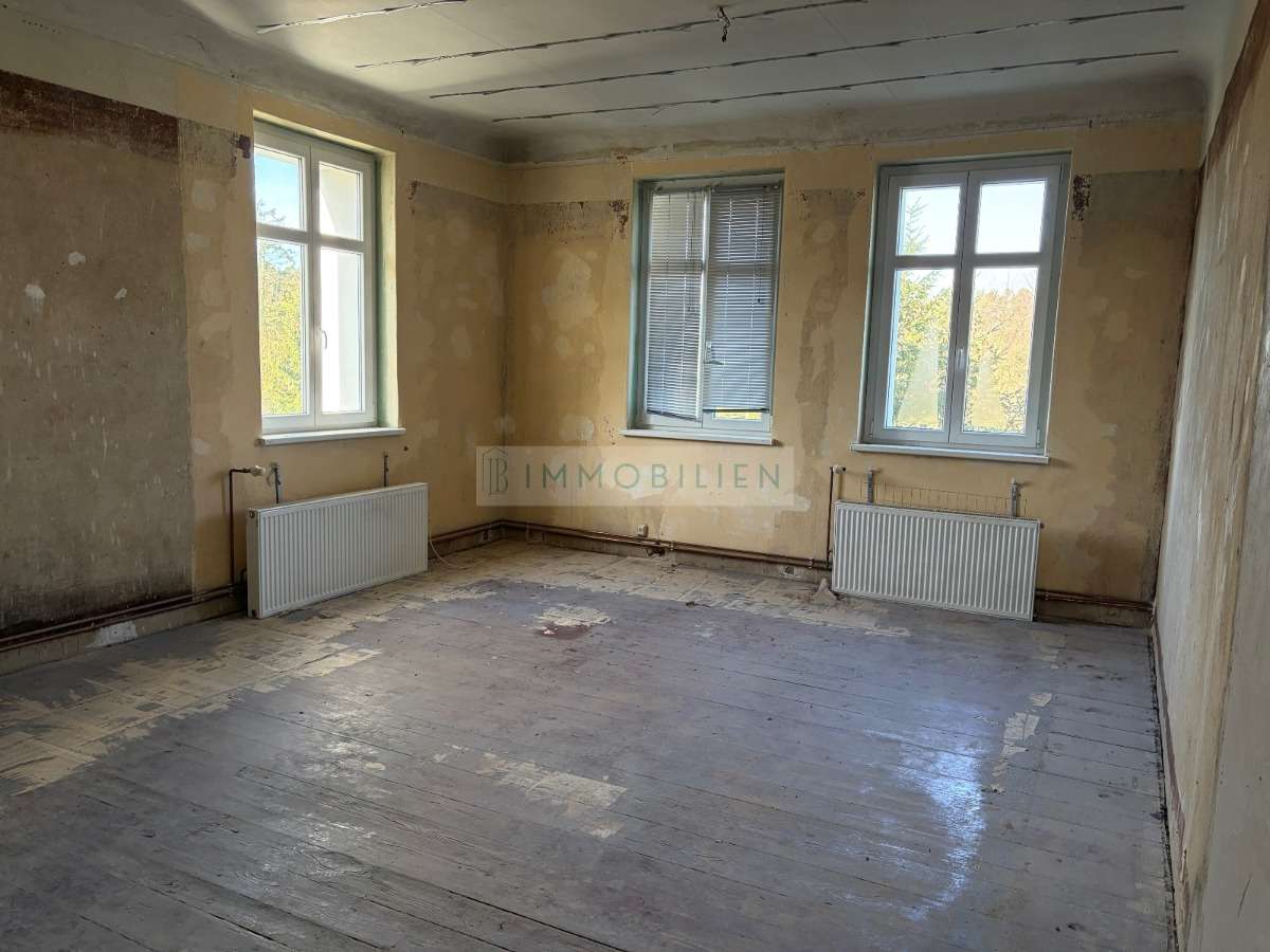 Immobilie in Oberkrämer - Entkerntes Mehrfamilienhaus mit großem Potential. - Bild 1