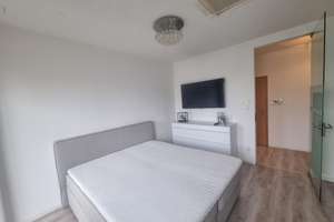 Möblierte Penthouse-Wohnung mit direktem Liftzugang und Balkon – Die vollständige Adresse der Immobilie erhältst du vom Anbieter., 68161 Innenstadt/Jungbusch, Mannheim – Vorschaubild 5