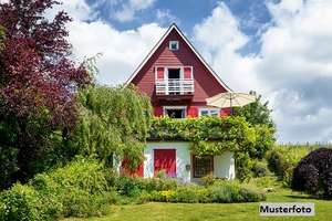 Freistehender Einfamilienhaus-Neubau + provisionsfrei +