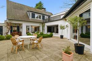 Offene Wohnbereiche und Rückzugsorte perfekt kombiniert – Die vollständige Adresse der Immobilie erhältst du vom Anbieter., 53179 Rüngsdorf, Bonn – Vorschaubild 21