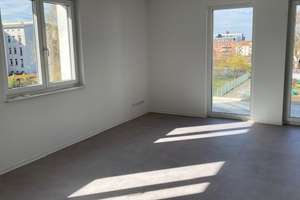 Helle großzügige 3-Raum-Wohnung zu vermieten!