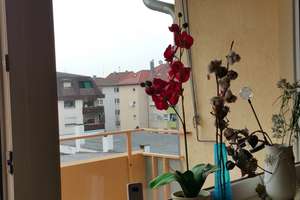 Geschmackvolle, möblierte und zentrale 2-Raum-Wohnung mit Balkon und EBK in Heilbronn – 74076 Heilbronn, Heilbronn – Vorschaubild 4