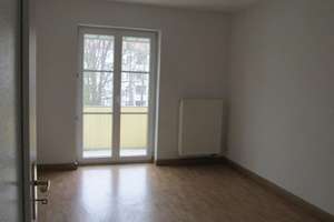 Frisch sanierte 2-Raum-Wohnung – Emmausstr. 15, 4318 Sellerhausen-Stünz, Leipzig – Vorschaubild 3