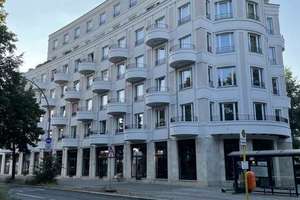 Stilvolle, neuwertige 2-Zimmer-Wohnung in Berlin-Tiergarten mit TG -Provisionsfrei- – Von-der-Heydt-Straße 1, 10785 Tiergarten, Berlin – Vorschaubild 1