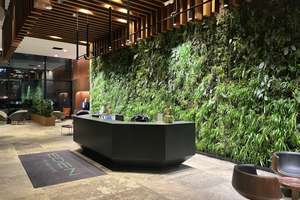 Eden Tower – 26th Floor Apartment with Skyline View | Gym, Rooftop & 24/7 Concierge – Europ-Allee 11, 60327 Gallus, Frankfurt am Main – Vorschaubild 14