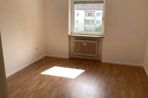 Hello 2 Zimmer-Wohnung mit Einbauküche! – Varnhagenstr. 34, 81241 Pasing, München – Vorschaubild 6