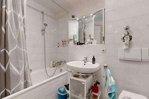 Property thumbnail 9